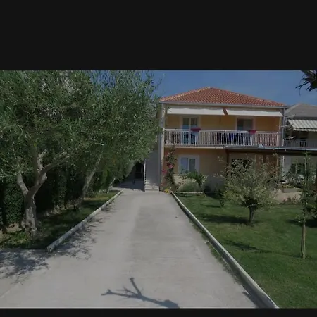 Old * Solin