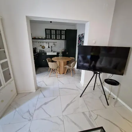Apartment Old Solin
